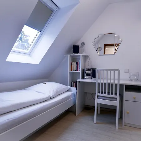 Land Und Lm24 קושהאבן