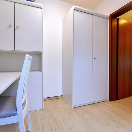 Land Und Lm24 קושהאבן